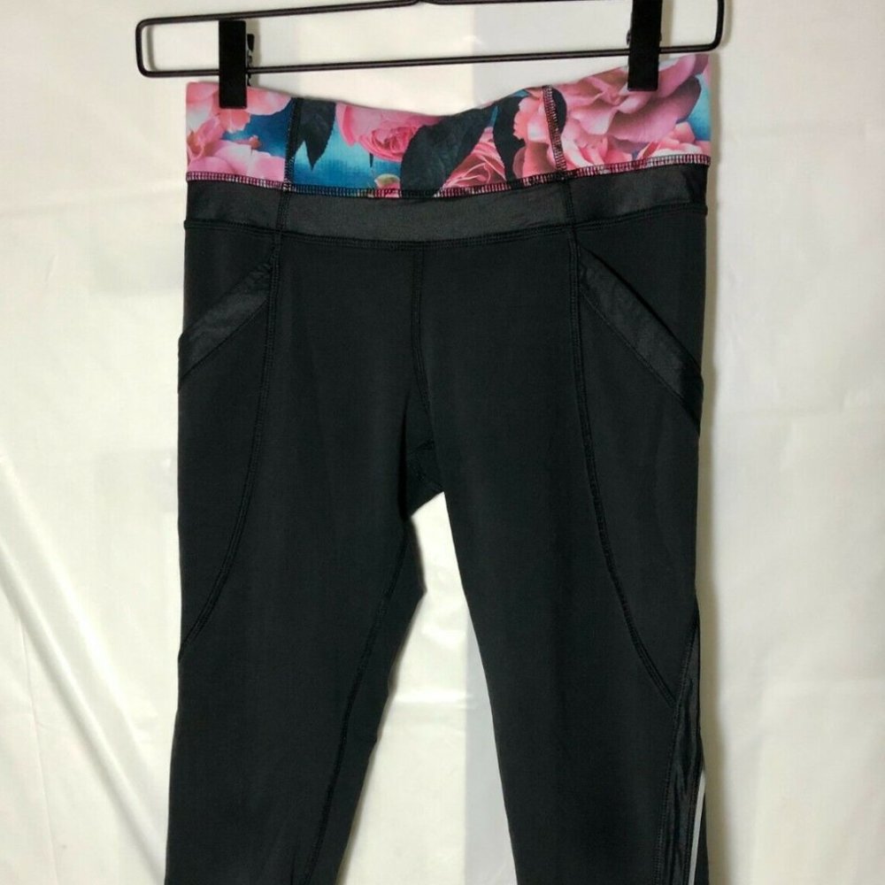 Lululemon Leggings 26" Back Zipper Black Floral